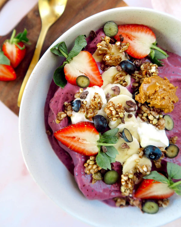 Summer Berry Smoothie Bowl